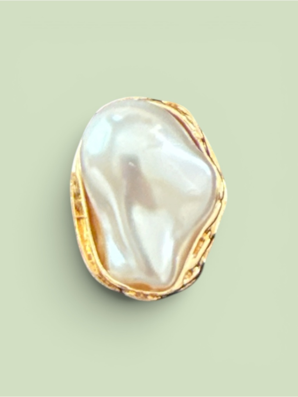 Gold Pearl Accent Statement Ring - Elegant White Pearl